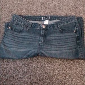8L Dark blue jeans, womans.